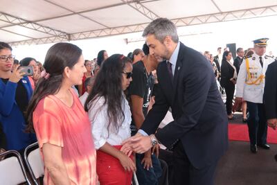 Presidente de la República, Mario Abdo Benítez, en la entrega de tarjetas para billetaje electrónico para no videntes