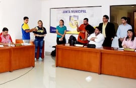 aspecto-de-la-sesion-de-la-junta-municipal-de-luque-en-la-manana-de-ayer--215343000000-1649385.jpg