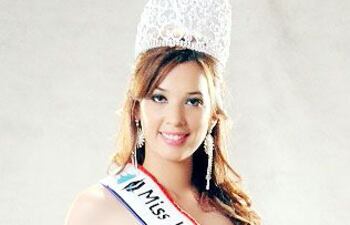 nathalia-chaves-solis-miss-universitaria-sudamerica--211846000000-493984.jpg