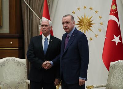 El vicepresidente estadounidense Mike Pence y el presidente turco Recep Tayyip Erdogan, hoy en Ankara.