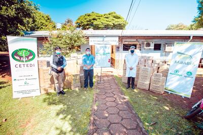 Donaron 6.000 equipos de bioseguridad y protección al MSPyBS.