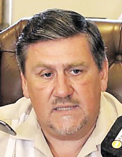 Blas Llano (PLRA), presidente de la Cámara Alta, convocó a sesión extraordinaria del Senado para mañana.