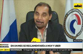En un mes se reglamentaría a MUV y Uber