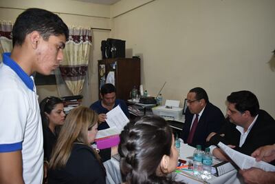 Representantes del MEC en el Colegio Pedro P. Peña.