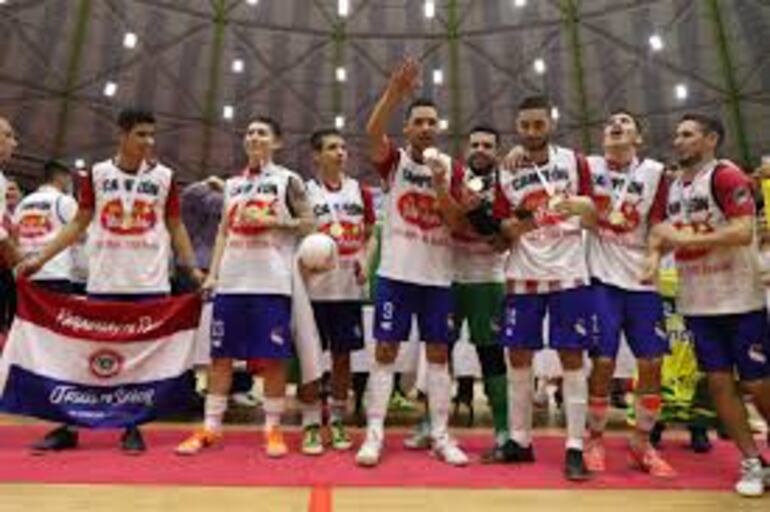 Eduardo Manzano, Ferrocarril Oeste, Futsal FIFA.