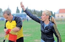 miss-dt-de-futbol-miss-dt-de-futbol-204916000000-467649.jpg
