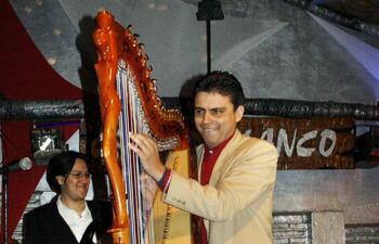 el-arpista-marcelo-rojas-es-uno-de-los-que-participaran-en-el-festival-musiqueada-mangogupe-que-se-realizara-manana-en-ybycui--200431000000-1053557.jpg