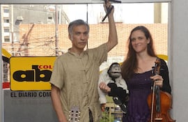 alma-lucia-beyer-y-horacio-peralta-daran-un-recital-de-tango-y-folclore-argentino-en-la-mision-25-de-mayo-c-gaudioso-nunez-a-partir-de-las-2200--210921000000-1511991.jpg