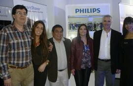 directivos-de-philips-y-de-la-firma-ruben-dario-comercial-dieron-la-bienvenida-a-osvaldo-fascetti-director-regional-de-philips-quien-estuvo-de-visi-220340000000-576360.jpg