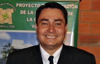 luis-cardozo-presidente-de-la-cooperativa-yoayu-ltda-que-esta-ampliando-su-local--223046000000-535893.jpg