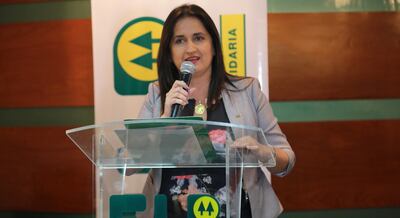 La licenciada Cynthia Páez, vicepresidenta del Consejo de la Cooperativa Universitaria.