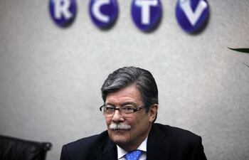 el-presidente-de-radio-caracas-television-rctv-marcel-granier-en-rueda-de-prensa-en-el-canal-ayer-efe-193920000000-411757.jpg