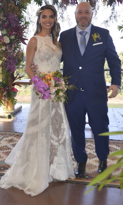 Carolina Domínguez y Maaty Rahal contrajeron nupcias por la ley civil,  en la residencia de la Flia. Rahal Cannan, Country Club, Hernandarias.