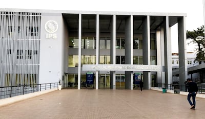 El centro asistencial se presenta como el segundo más grande del IPS, pero es un “cascarón”.