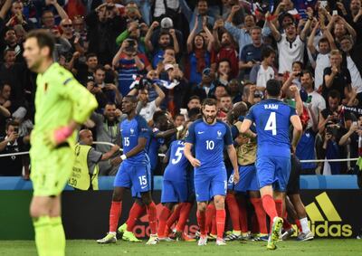 /pf/resources/images/abc-placeholder.png?d=2393