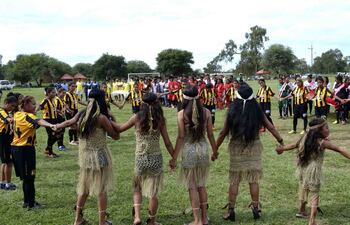 juegos-tradicionales-indigenas-del-paraguay-204258000000-1569730.jpg
