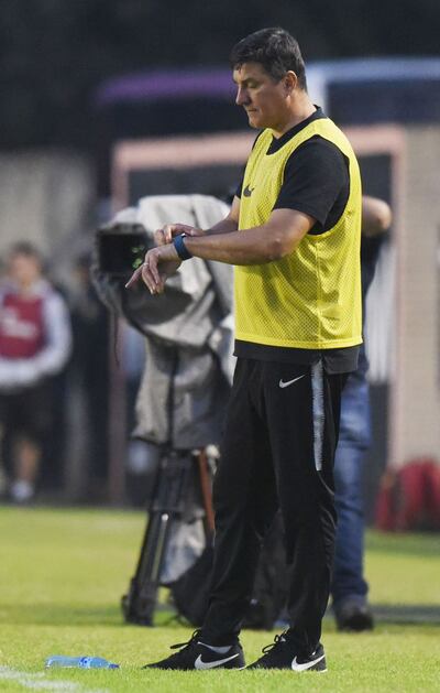 José Chamot durante el partido ante General Díaz.
