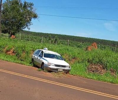 El taxista murió en su vehículo tras sufrir cuatro puñaladas.