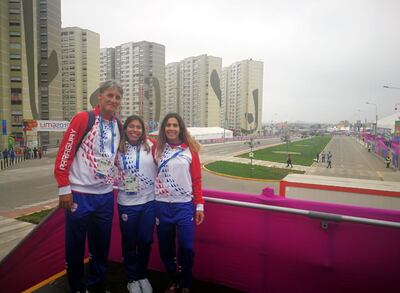 Garrido, Valiente y Caballero, en la Villa Panamericana.