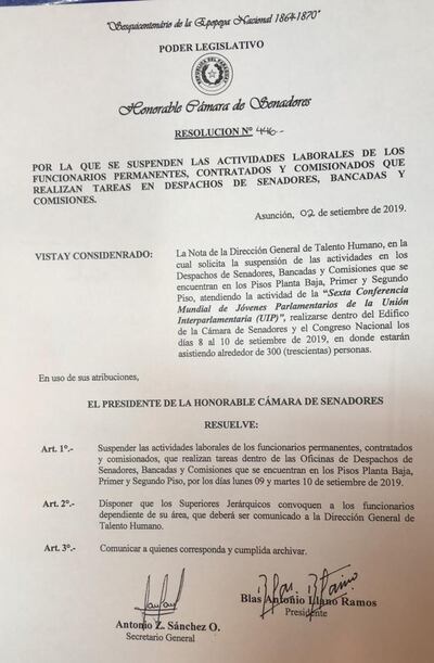 Cámara de Senadores: Funcionarios no trabajarán por dos días.