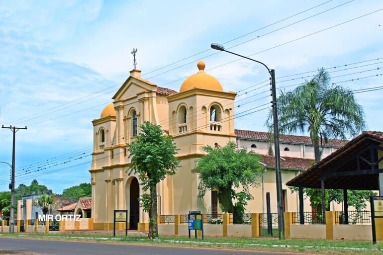 La  muestra fotográfica hace un recorrido por Santiago.