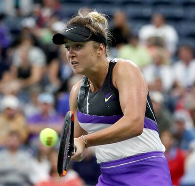 La ucraniana Elina Svitolina, con mucha precisión en sus golpes, aparece durante el match que disputó ayer con la norteamericana Venus Williams, a la que venció por doble 6-4.
