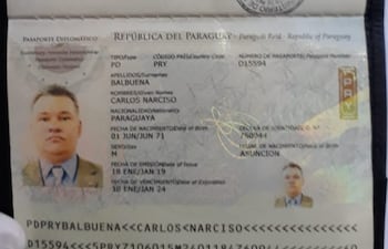 Cónsul Carlos Narciso Balbuena.