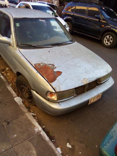 Auto abandonado