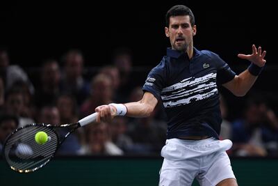 Novak Djokovic jugó un gran partido para aplastar a Stefanos Tsitsipas.