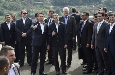 Jair Bolsonaro junto a Mario Abdo Benítez, cuando visitó Itaipú y dio el polémico discurso.