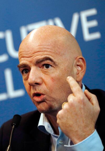 Gianni Infantino (50 años),   presidente
 de la FIFA desde el 26 febrero e 2016.