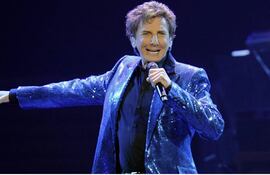 barry-manilow-105914000000-1572047.jpg