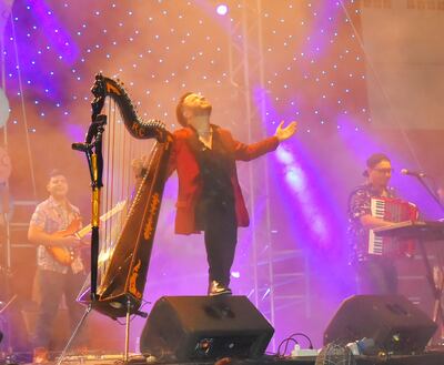 Rolandito Cristaldo y su arpa también estarán presentes en el Festival de la APG.