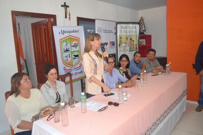 Ministra Carla Bacigalupo, en uso de palabra.