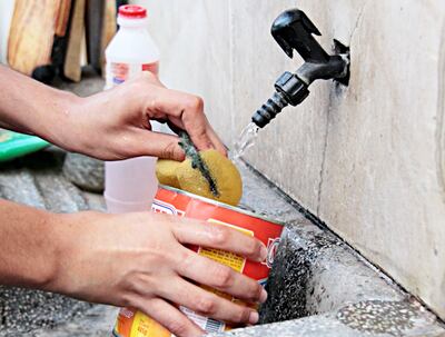 Se recomienda lavar con agua y jabón los envases de alimentos y bebidas antes de consumir. Hay 19 casos de leptospirosis.