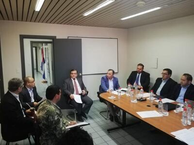 Los ministros Fernández y Fúster, en el centro de la reunión.