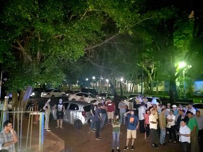 Los taxistas presionaron en todo momento, pero finalmente los vehículos fueron liberados.