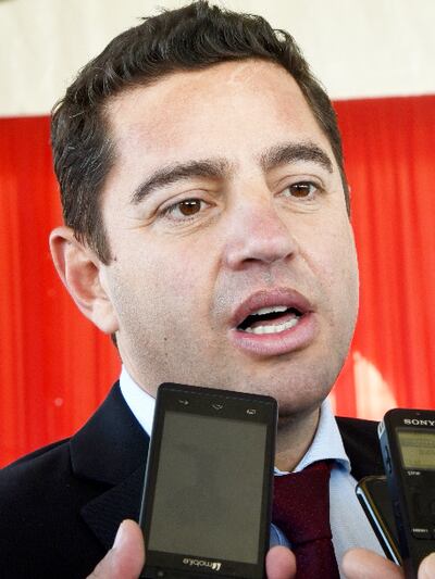 Pedro Alliana, presidente de la Cámara de Diputados. Reprograma los gastos superfluos para cubrir salarios.