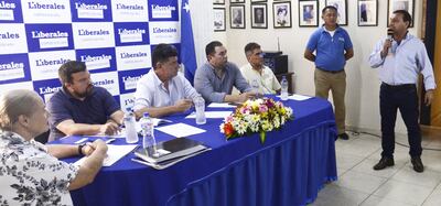 El intendente de Juan E. O’Leary, Francisco Amarilla (PLRA), se defendió ayer en directorio.