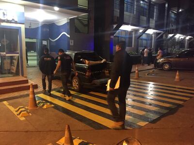 El hombre fue sorprendido por los  sicarios cuando salía de su casa.