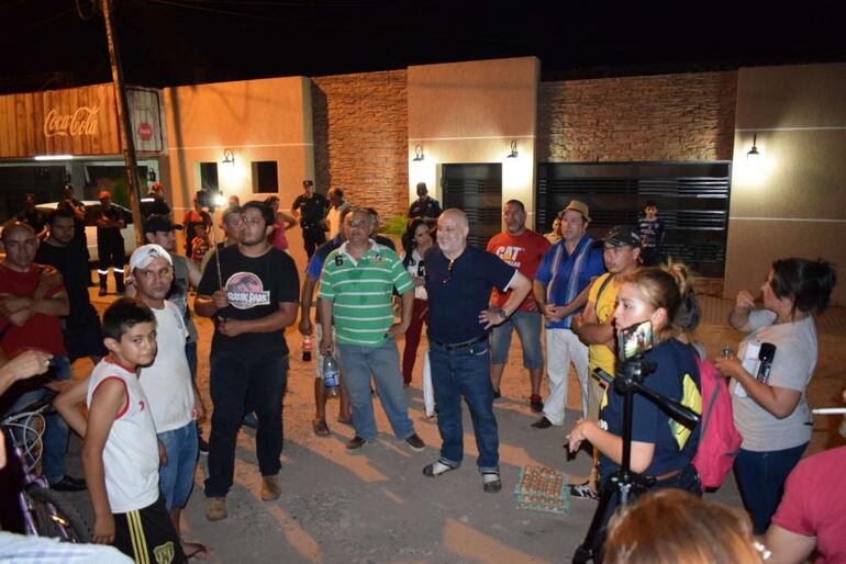 /pf/resources/images/abc-placeholder.png?d=2433