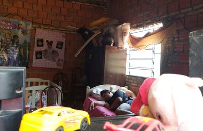 Así hallaron los agentes a Christian Bordón, dormido en la cama de un amigo, cuando supuestamente se encontraba secuestrado.