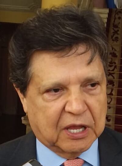 Euclides Acevedo, ministro del Interior, realizó ayer a la mañana  declaraciones en el Palacio de López.