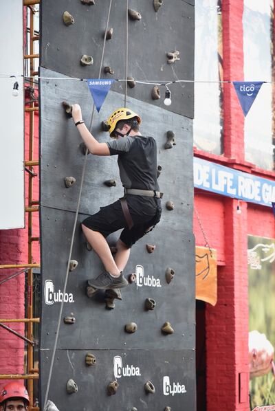 Al extremo. Desafiar la gravedad es la consigna.