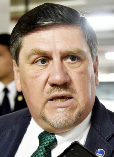 Blas Llano, presidente de la Cámara de Senadores, defendió la gestión de su correligionario e intendente de la ciudad de Lambaré, Armando Gómez.