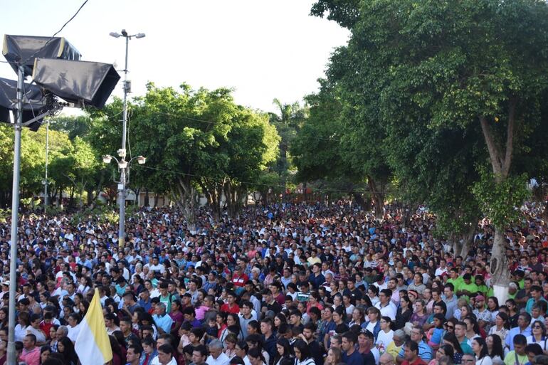 Feligresía en Caacupé, esta mañana.