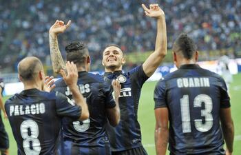 el-argentino-mauro-emanuel-icardi-celebra-luego-de-haber-convertido-el-gol-del-inter-de-milan-ante-la-juventus-en-la-serie-a-de-italia-183539000000-601636.JPG
