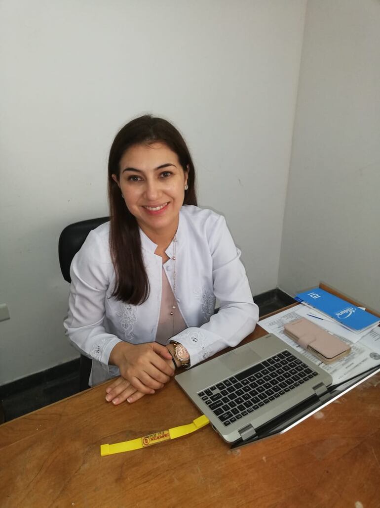 Dra. Romina Contreras.