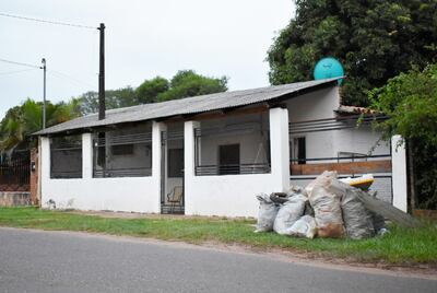 Desde finales del año pasado se observan montículos de bolsas con basura a raíz de un conflicto entre empresas.