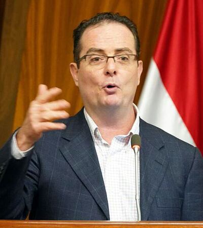 Dr. Miguel Carter a punto de lanzar otro libro “Itaipú, Causa Nacional”.